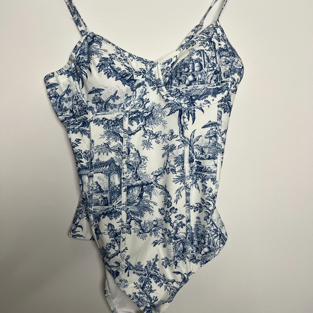 Swimsuit w/Sarong Wrap, Size XL